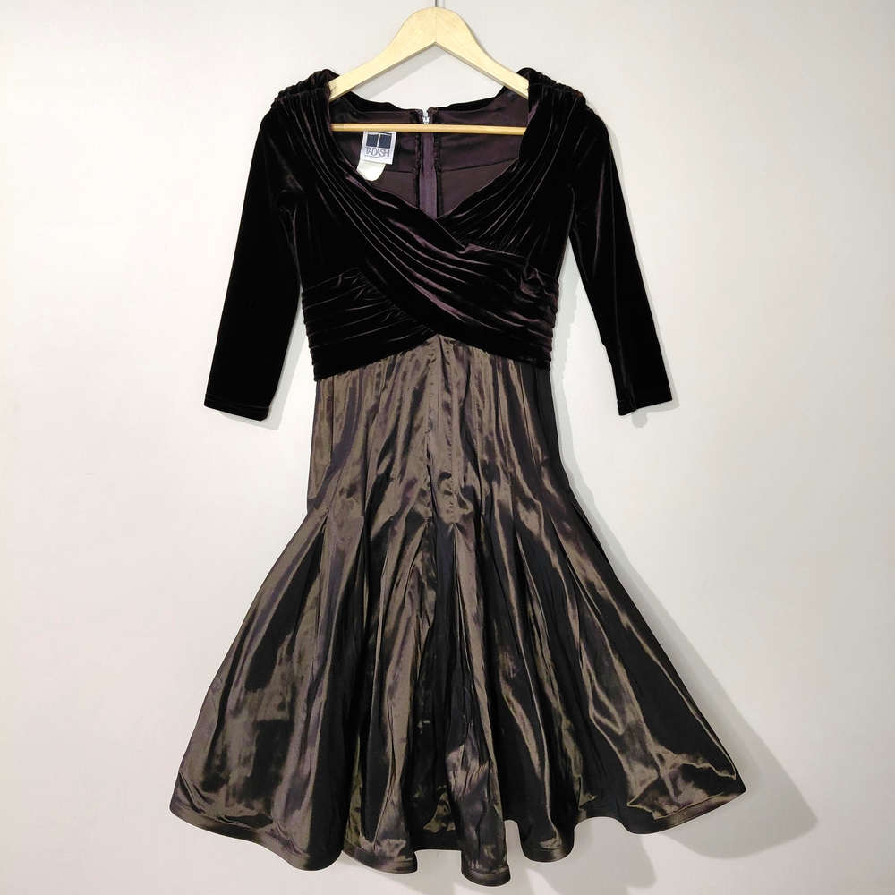 Tadashi Size 2 Brown Velvet Silk Metallic Midi ¾ Sleeve Dress Gown